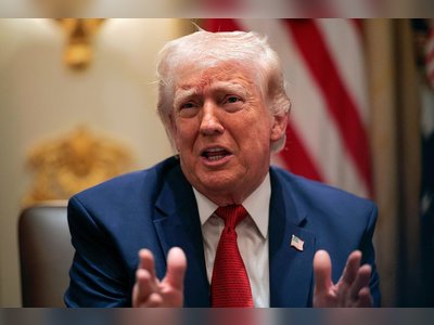 White House Signals Hormuz Reopening Not Essential to Resolving Iran Conflict