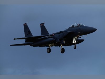 Two U.S. Warplanes Downed Over Iran as Search Intensifies for Missing Crew Member