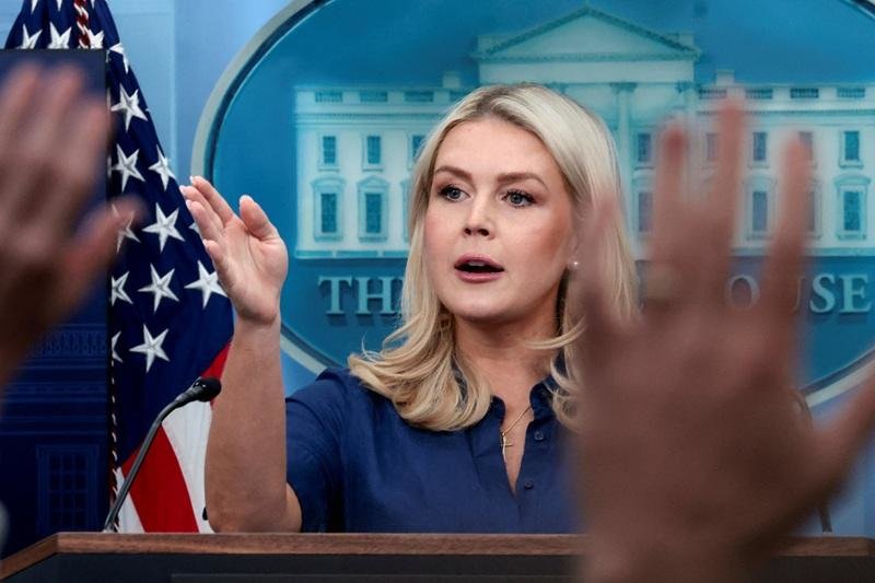 Trump Calls for Toll-Free Reopening of Strait of Hormuz to Safeguard Global Trade