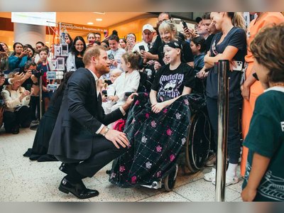 Prince Harry and Meghan Markle Begin Australia Visit with Intimate Public Engagements