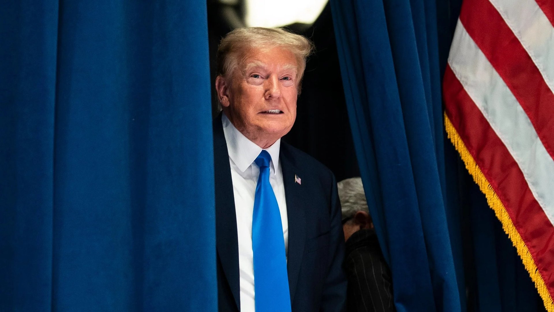 Senior Trump Aide Departs White House as Administration Adjusts Leadership Team