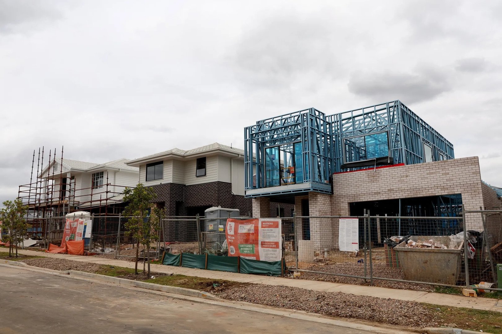 Iran Conflict Fuels Surge in Australian Home Construction Costs, Deepening Housing Pressures