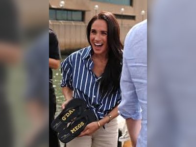 Meghan Markle Showcases Curated Wardrobe Reflecting Australian Culture During High-Profile Tour
