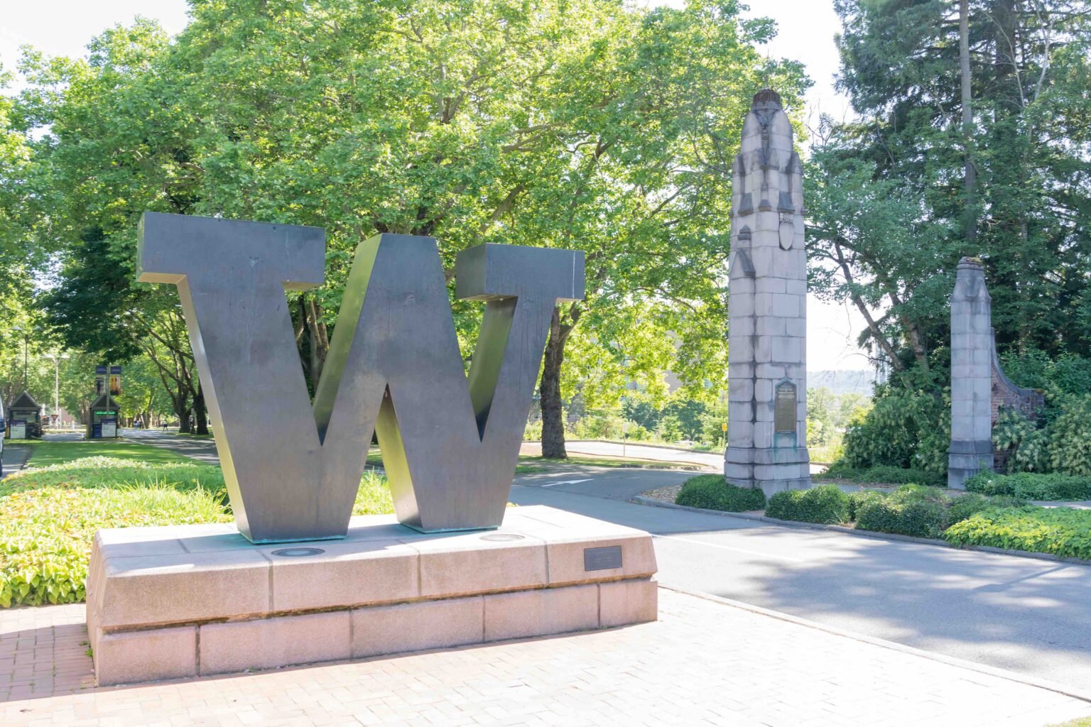 US Justice Department opens civil rights review into University of Washington over antisemitism allegations