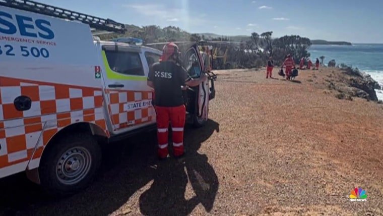 Seven Tourists Rescued from Rising Tides in Dramatic Australian Cliff Ordeal