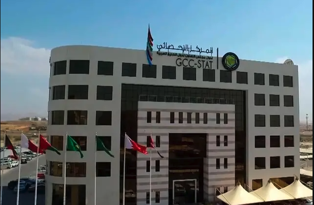 GCC Female Workforce Participation Climbs to 39.3 Percent