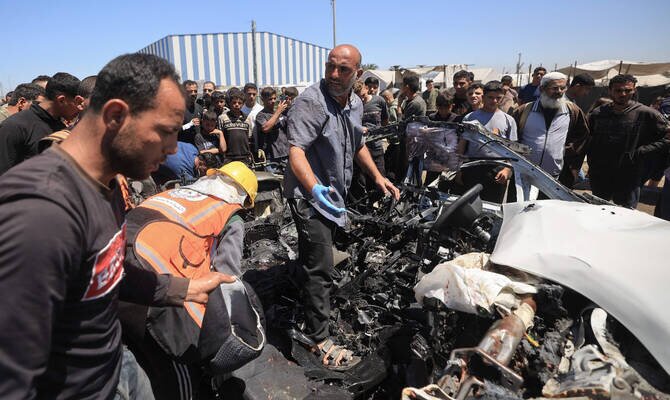 Israeli Airstrikes Kill Four Palestinians in Gaza