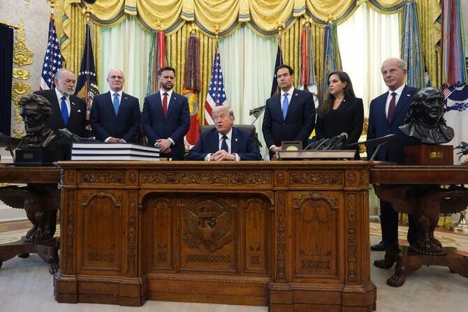 Lebanon-Israel Ceasefire Extended by Three Weeks After Oval Office Meeting