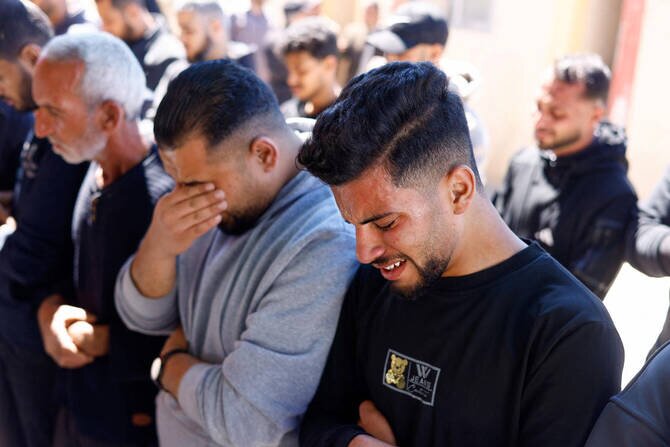 Israeli Strike Kills Three in Gaza, Medics Say