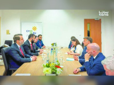 Syrian President Al-Sharaa Meets Macron at EU Regional Meeting in Nicosia