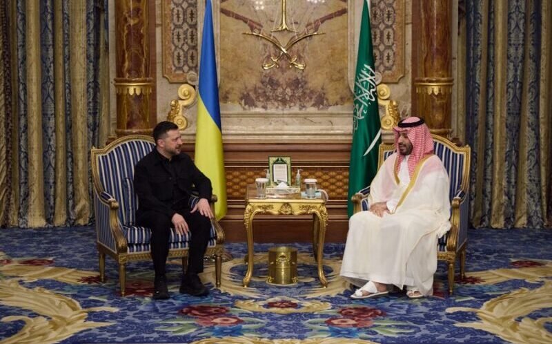 Zelensky’s Gulf Diplomacy Signals a Shift in Ukraine’s War Strategy as Saudi Arabia and Azerbaijan Gain Weight