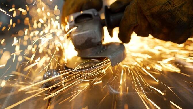 UAE Launches $272M Fund to Boost Industrial Resilience, Local Manufacturing