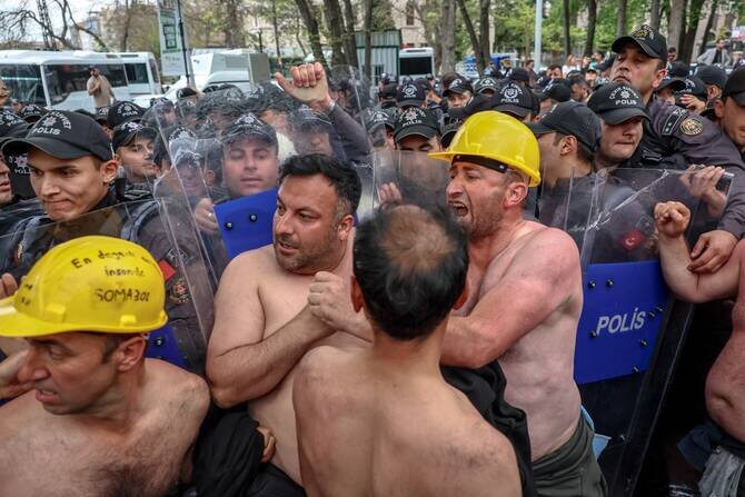 Turkish Police Disperse Miner Protest Over Unpaid Wages