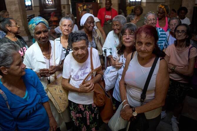 Elderly Cubans Left to Fend for Themselves Amid Deepening Crisis
