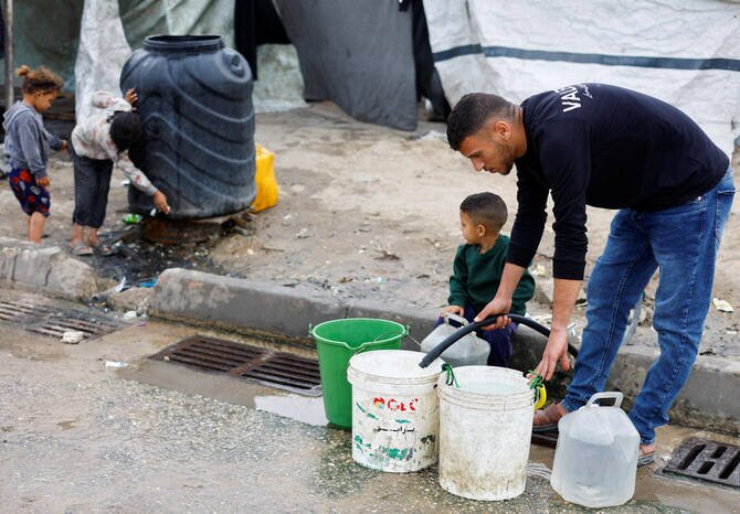 Israel Accused of Weaponizing Water Access Against Gaza: MSF