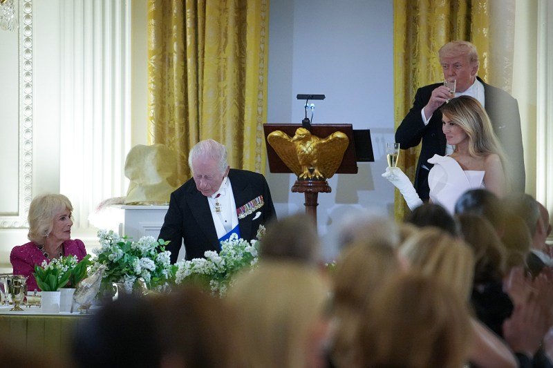Trump Hosts King Charles III and Queen Camilla at White House State Dinner Amid High-Stakes US–UK Diplomacy
