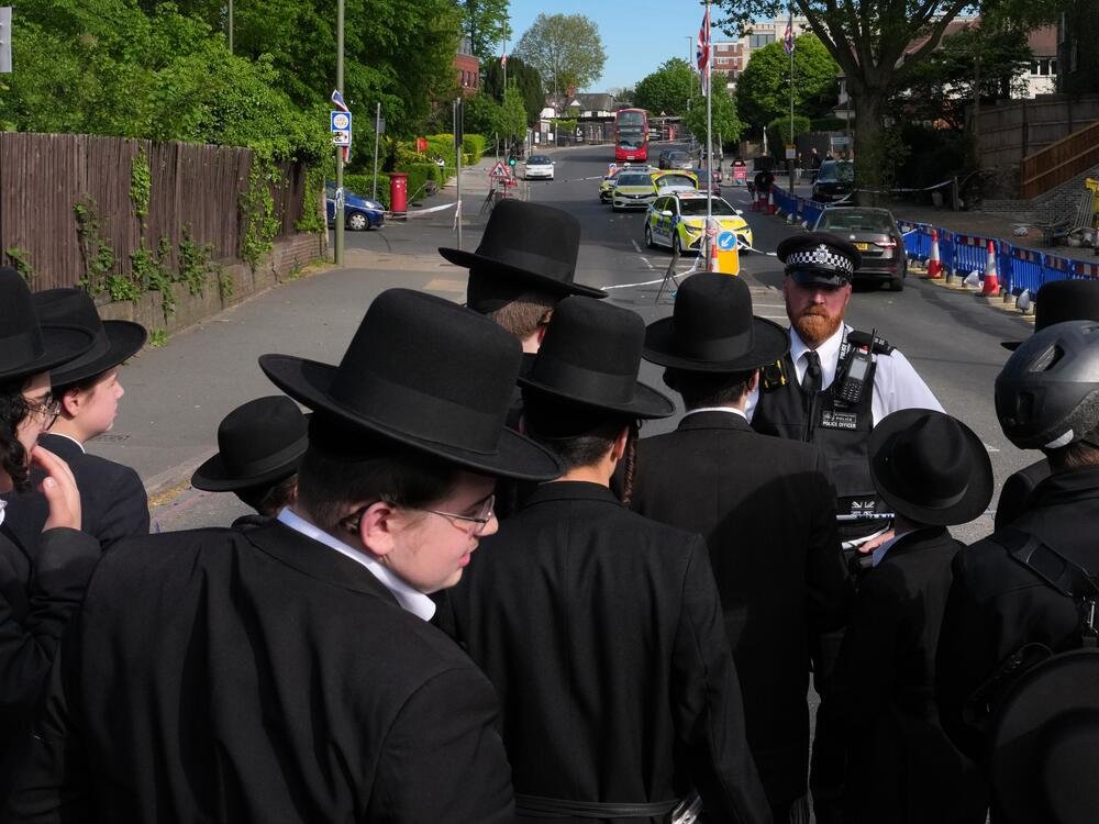UK Moves to Treat Antisemitism as National Emergency After Series of Attacks