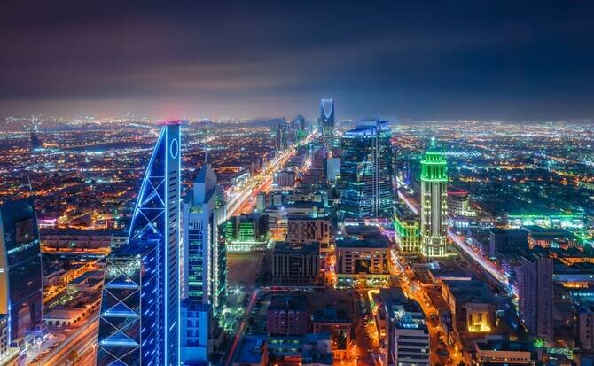 Saudi Arabia's Economy Expands by 2.8% in Q1 as Non-Oil Sector Grows