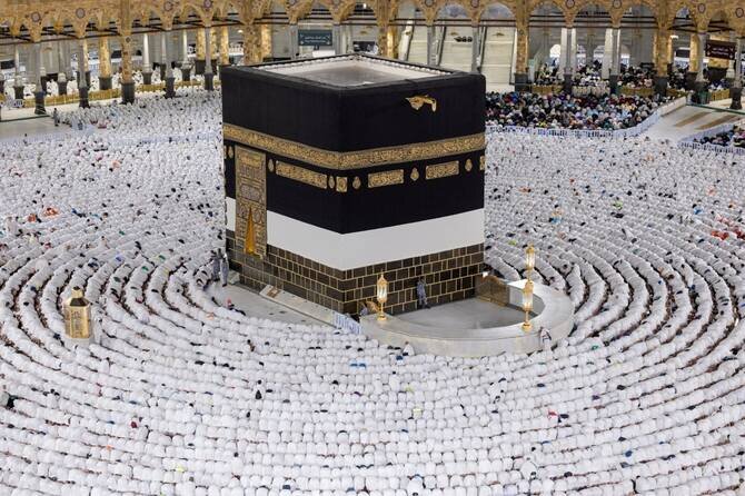 Saudi Authority Finalizes Plan for Safe Food and Medicines for Hajj Pilgrims