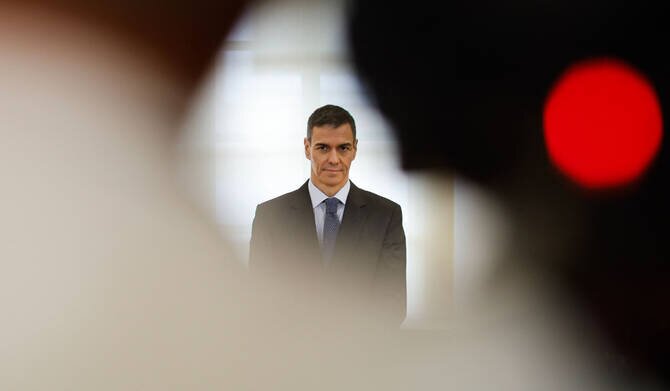 Spanish PM's Plane Makes Emergency Landing in Turkiye