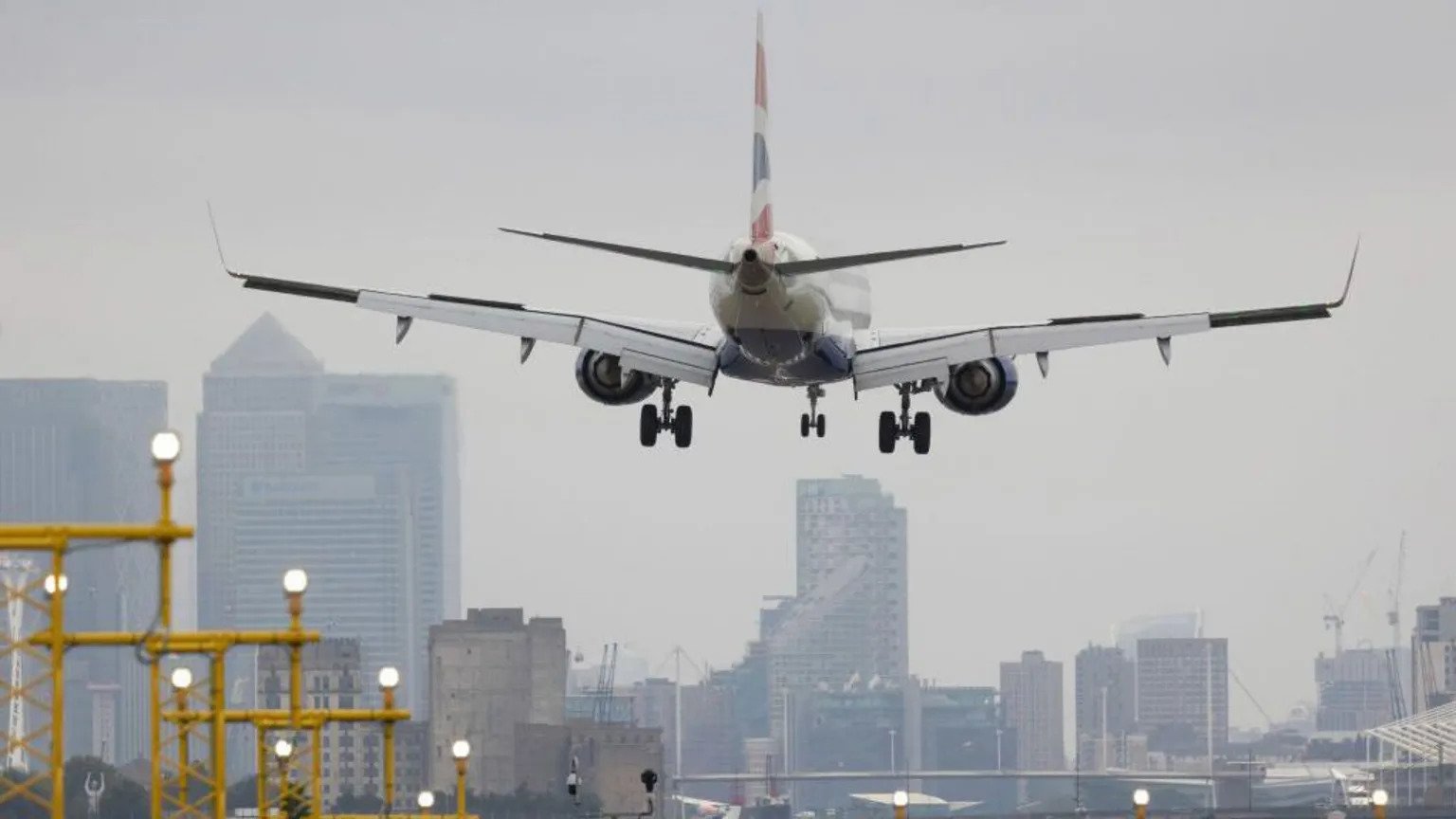 UK allows airlines to cancel flights early as fuel risk planning expands