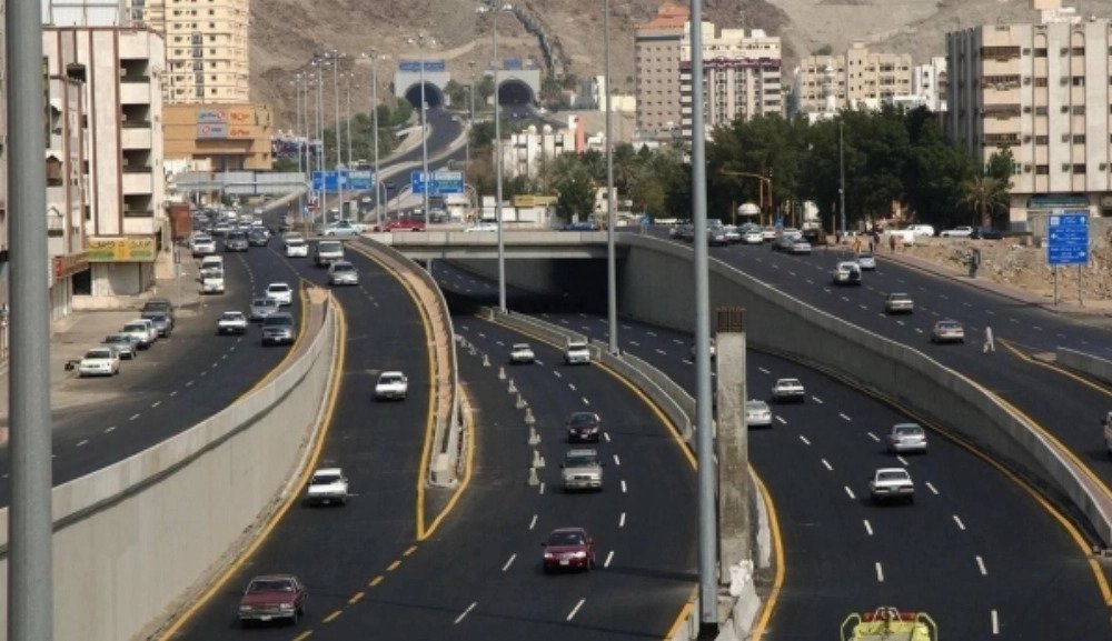 Saudi Arabia Accelerates National Road Upgrades to Support Hajj Transport System
