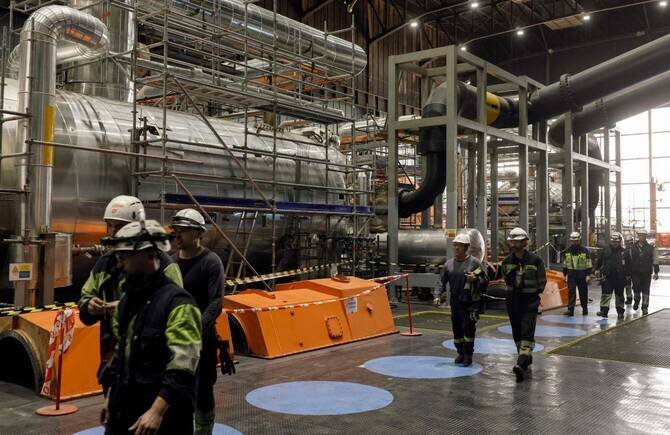 Almaraz Village Prepares for Uncertain Future Amid Spain's Nuclear Plant Closure Plans