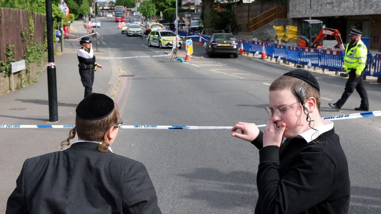 Rising Antisemitism in the UK Sparks Debate Over Safety, Identity and Political Response