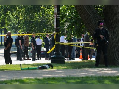 Secret Service Shoots Armed Man Near Washington Monument After Confrontation