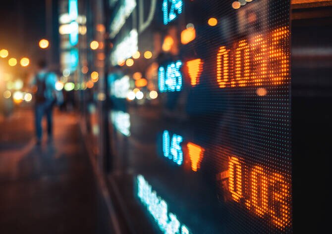 Saudi Main Market Sheds 84 Points Amid Mixed Performance