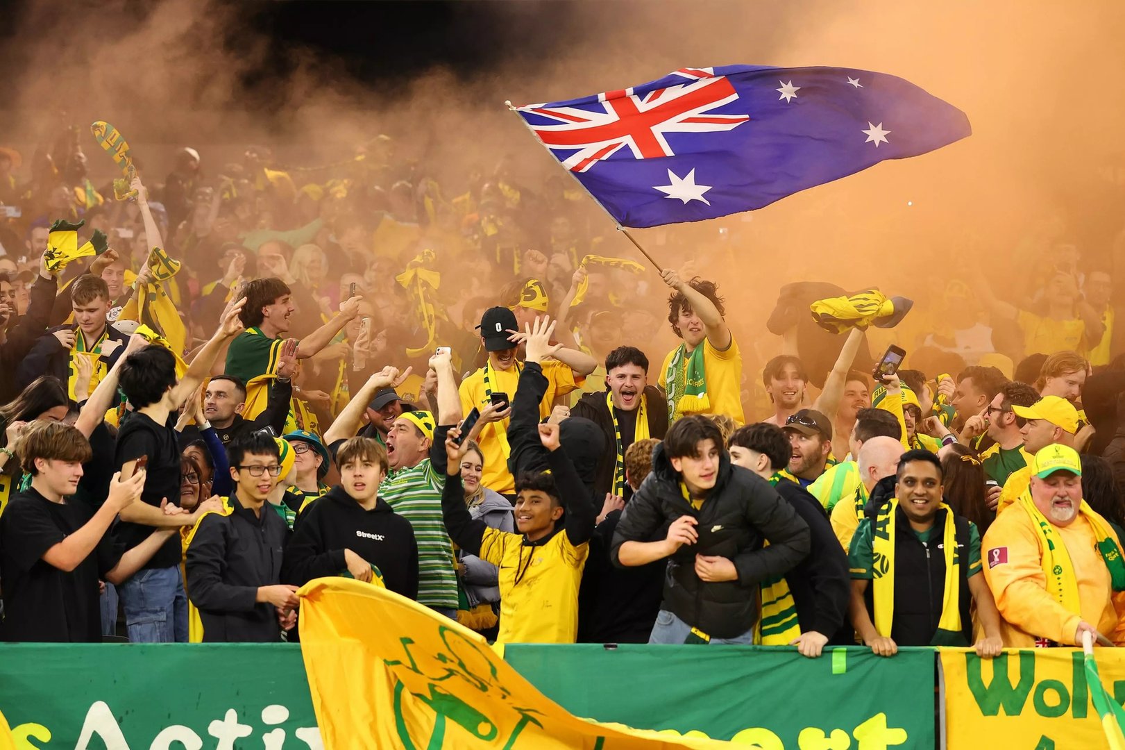 San Francisco Airbnb Hosts Bet on Australian Travelers to Lift World Cup Demand