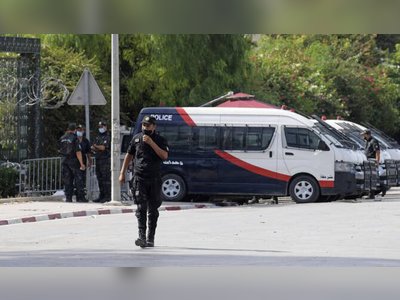 Tunisia Temporarily Bans Prominent Rights Group