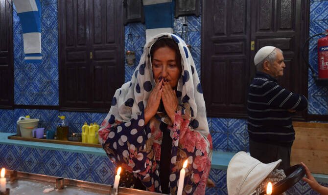 Foreign Visitors Return to Jewish Pilgrimage in Tunisia Under Tight Security