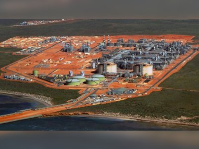 Australia’s Gas Tax Debate Intensifies as Industry Profits and Public Revenue Clash
