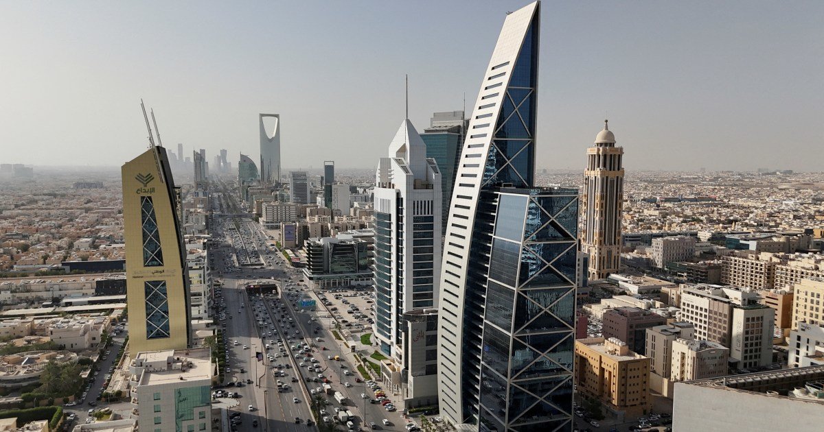 Saudi Arabia reports $33.5 billion budget deficit as oil revenues fall under pressure