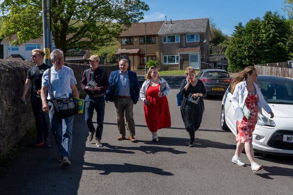 UK Elections Expose Strain in Political System as Voter Fragmentation Deepens