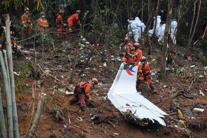 2022 China Plane Crash: Cockpit Struggle and Engine Shut-off Before Impact