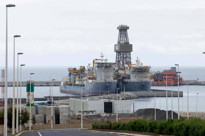 French couple aboard virus-hit ship describe journey as 'unlikely adventure'