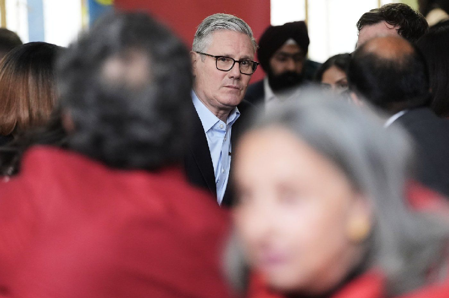 Starmer Faces Political Pressure After Local Election Setbacks and Reform UK Surge