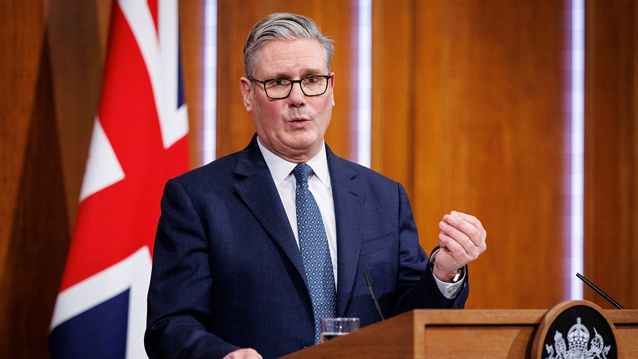 Reform Surge Deepens Pressure on Starmer as UK Local Elections Shake Political Balance