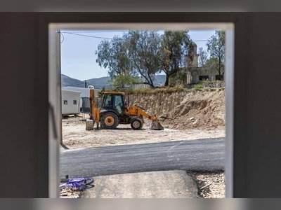 Israeli Settlers Force Re-burial of Palestinian Man in West Bank