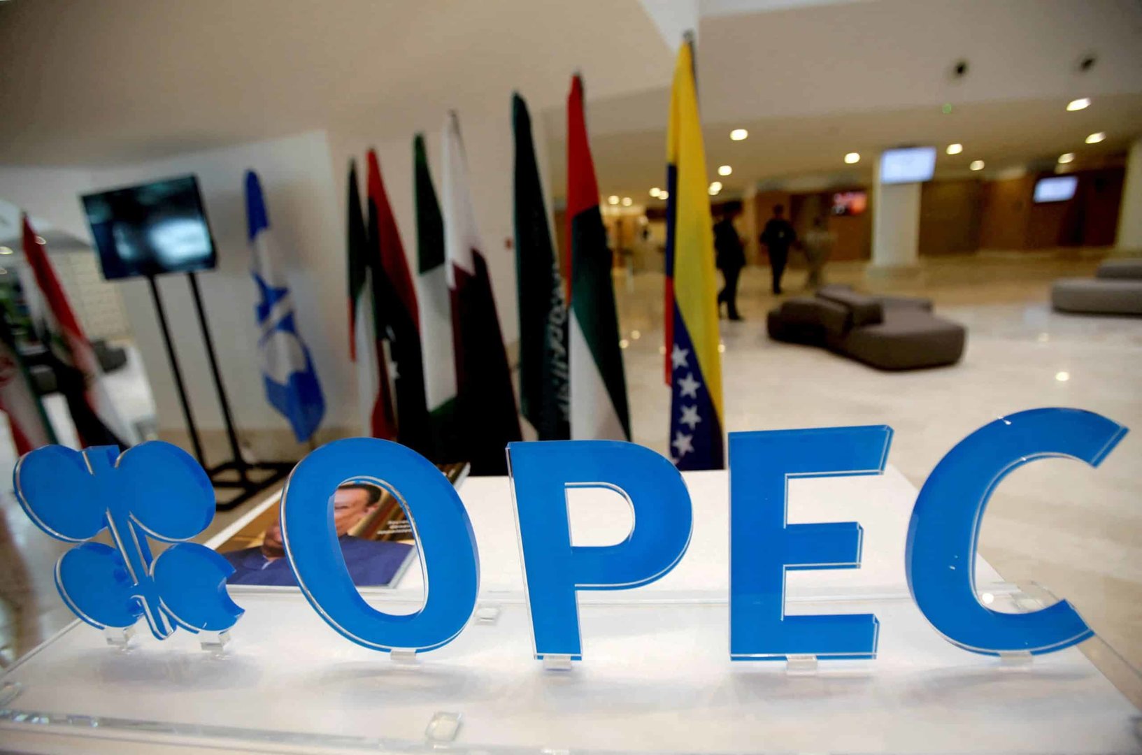 UAE Exit From OPEC Claims Signal Oil Alliance Rift, But No Verified Withdrawal Confirmed