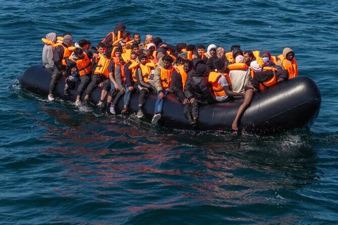 Number of Small Boat Migrants to UK Tops 200,000: Official Figures