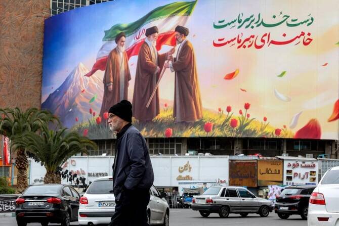 UK Imposes Sanctions on 12 Iran-Linked Individuals and Entities