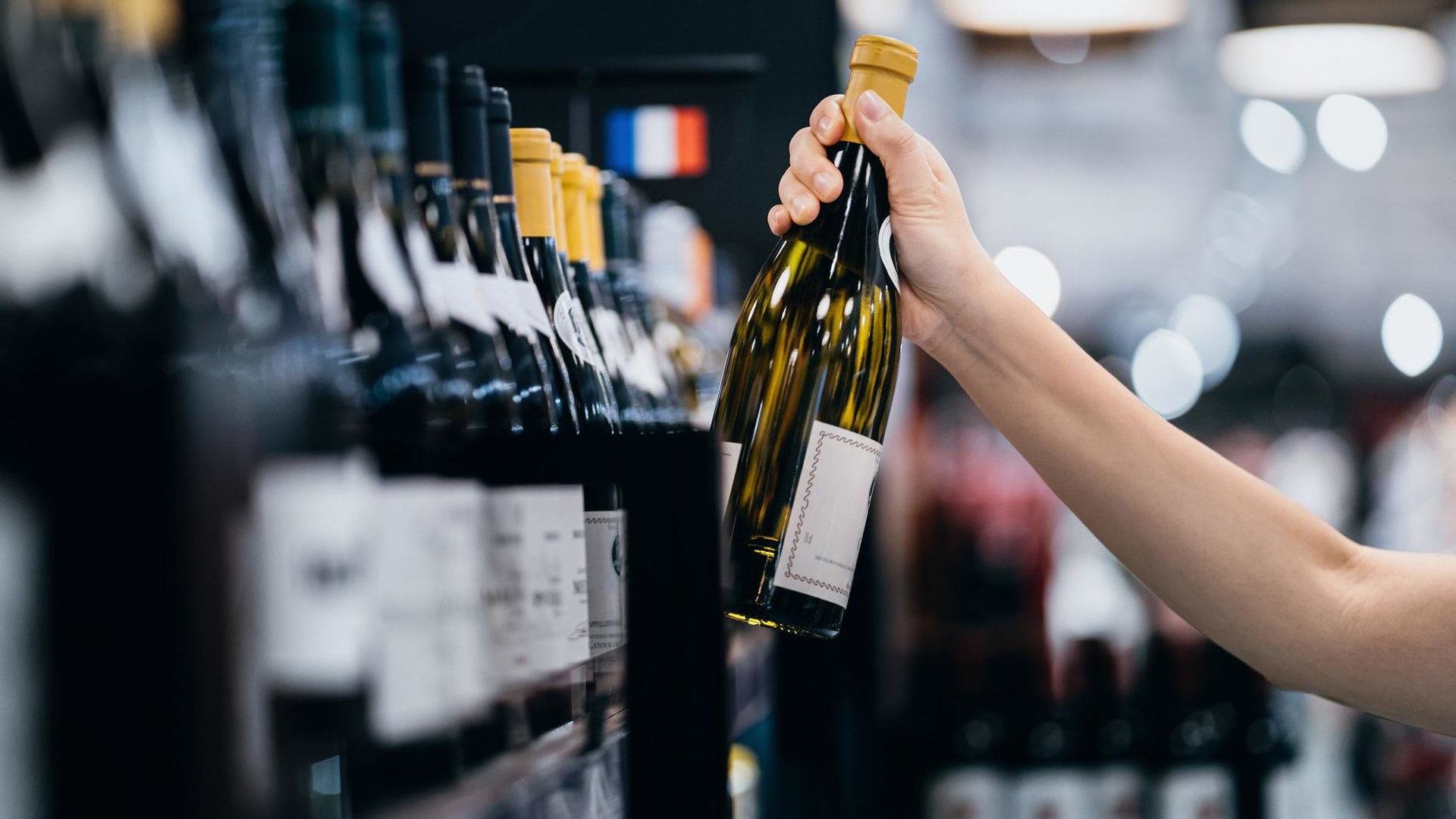 UK Alcohol Deaths Fall for First Time Since Pandemic Surge, Marking Possible Turning Point