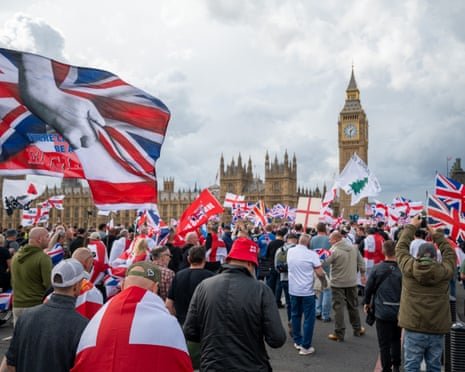 UK Bars Seven Individuals Ahead of Far-Right Rally in Security Clampdown