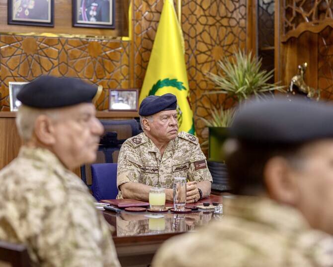 Jordanian King Visits Military Command to Review Border Security Efforts