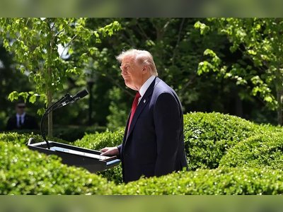 Trump Hosts Angel Moms and Gold Star Mothers at White House Mother’s Day Event
