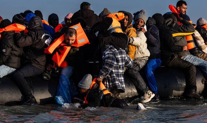 Libyan Authorities Rescue Over 120 Migrants from Traffickers, Recover Three Bodies