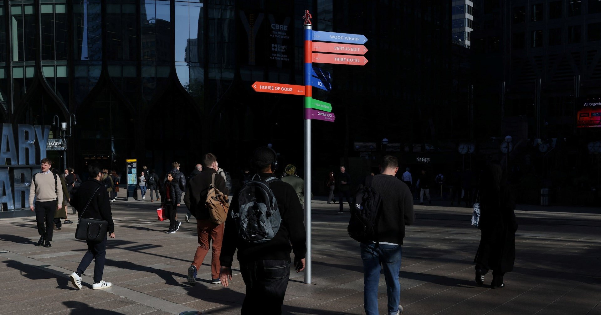 UK Bond Market Hits Multi-Decade Highs as Political Crisis Engulfs Starmer Government